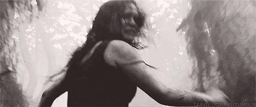 为什么会梦到被喜欢的人亲,梦到曾喜欢女人是什么预兆