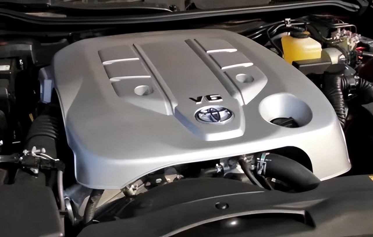 丰田v6锐志最新款,丰田新锐志复出