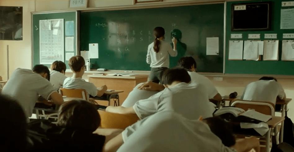 教师辛苦的事例,教师工作辛苦但收入却一般