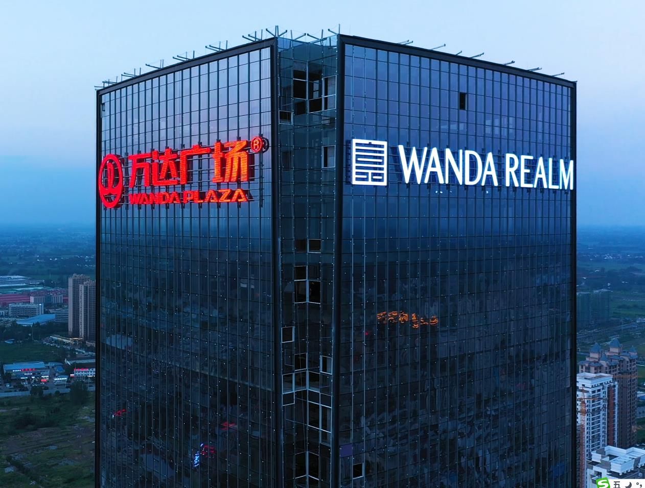 字工场幕墙发光字,玻璃幕墙发光字流程