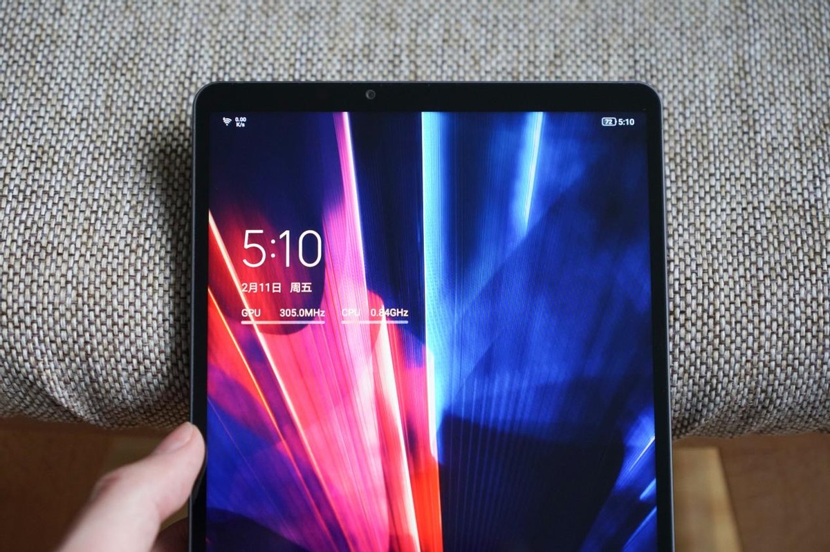 拯救者y700体验,拯救者y700一代平板吃鸡测试