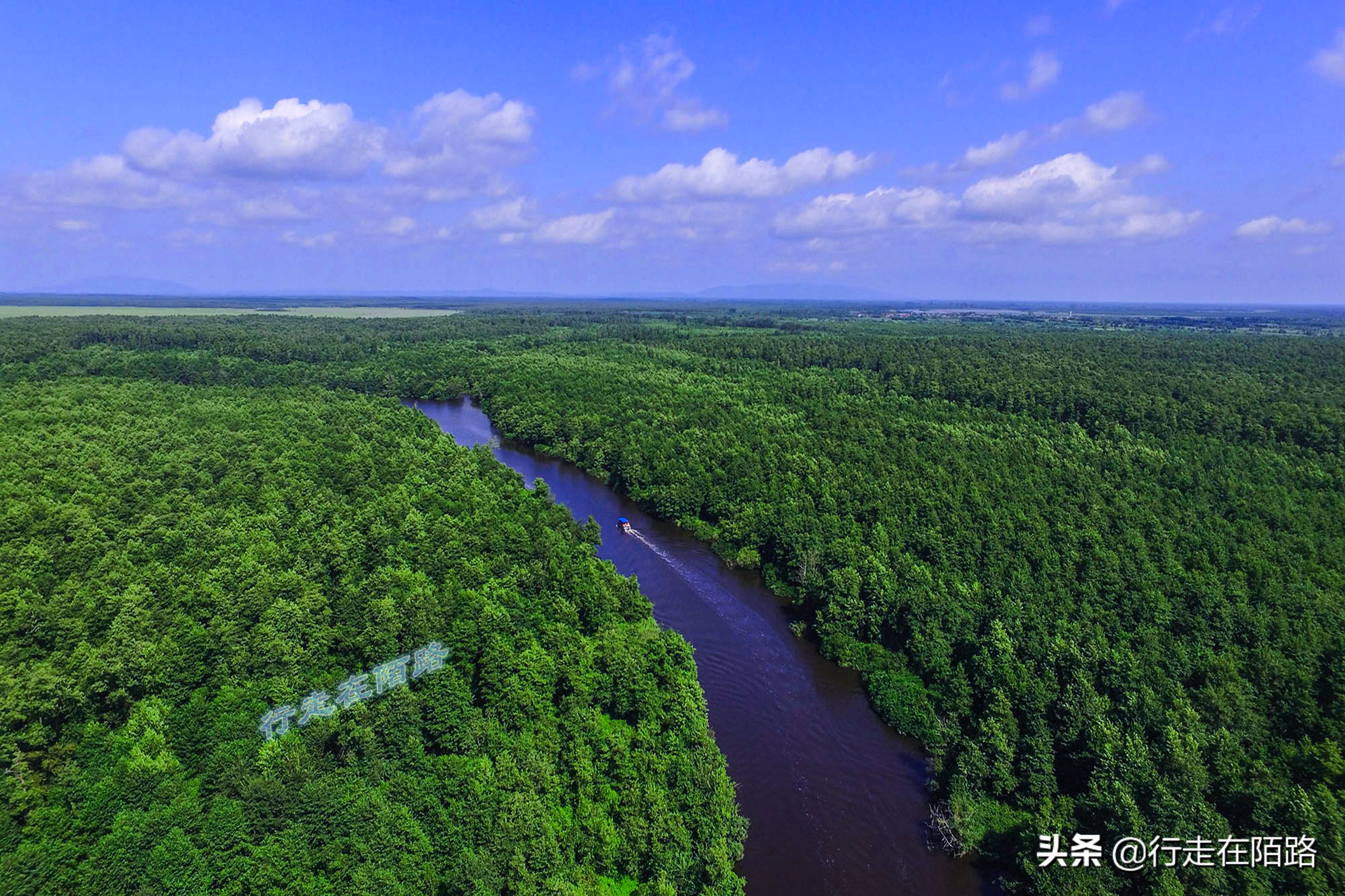 环游黑海第一个难关：海关盘查六个小时，靠一句话成功入境