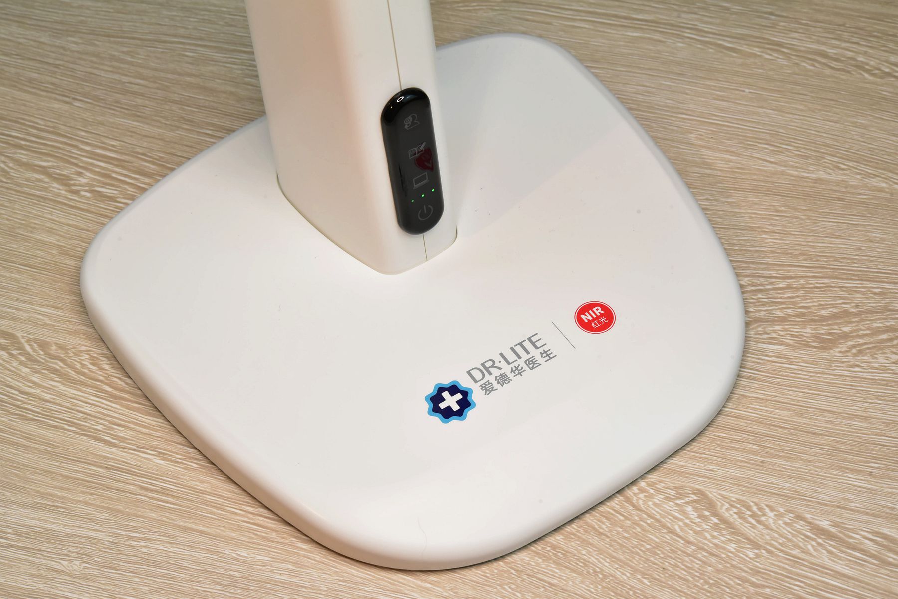 儿童护眼灯推荐爱德华,护眼灯300元推荐