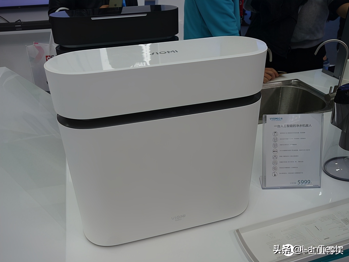 暴走两万步！海量图片带你游览2017年AWE家电展