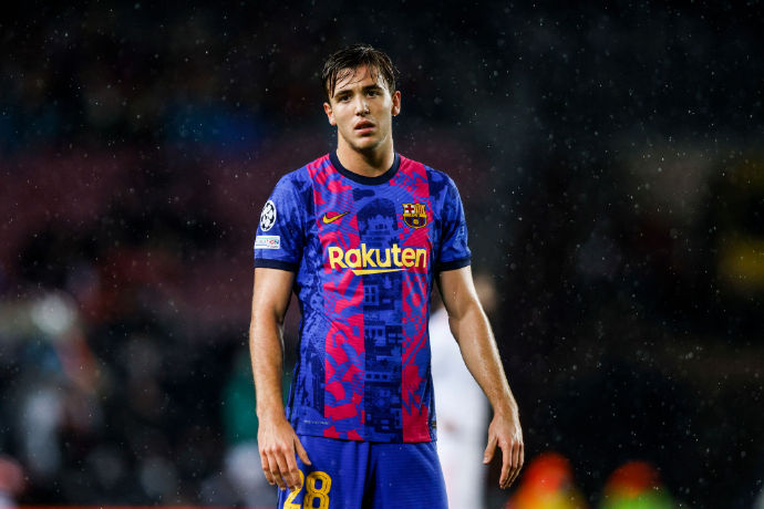 巴萨梦三最后一位罗贝托,巴萨播放msn三叉戟罗贝托