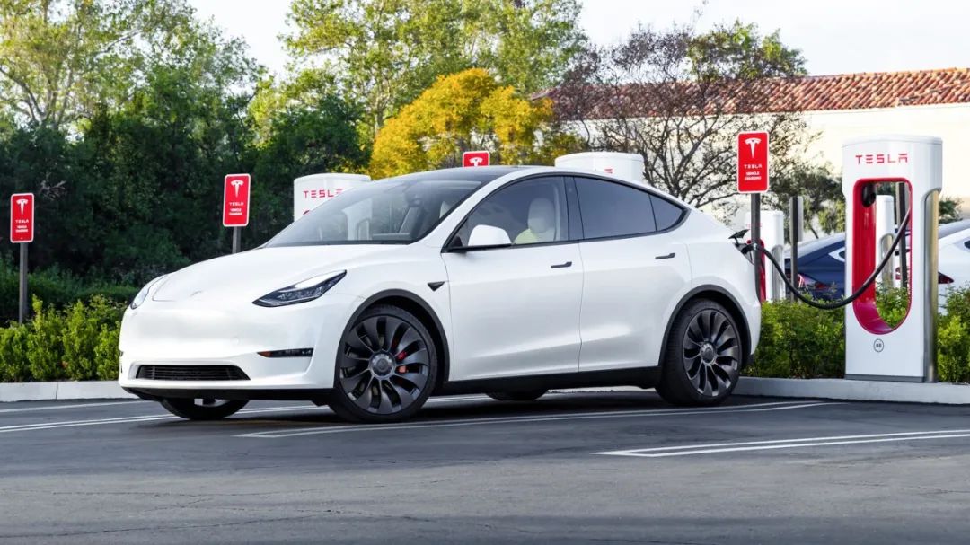 上海真正有钱的大佬都开什么车,看看上海最有钱的人都开什么车