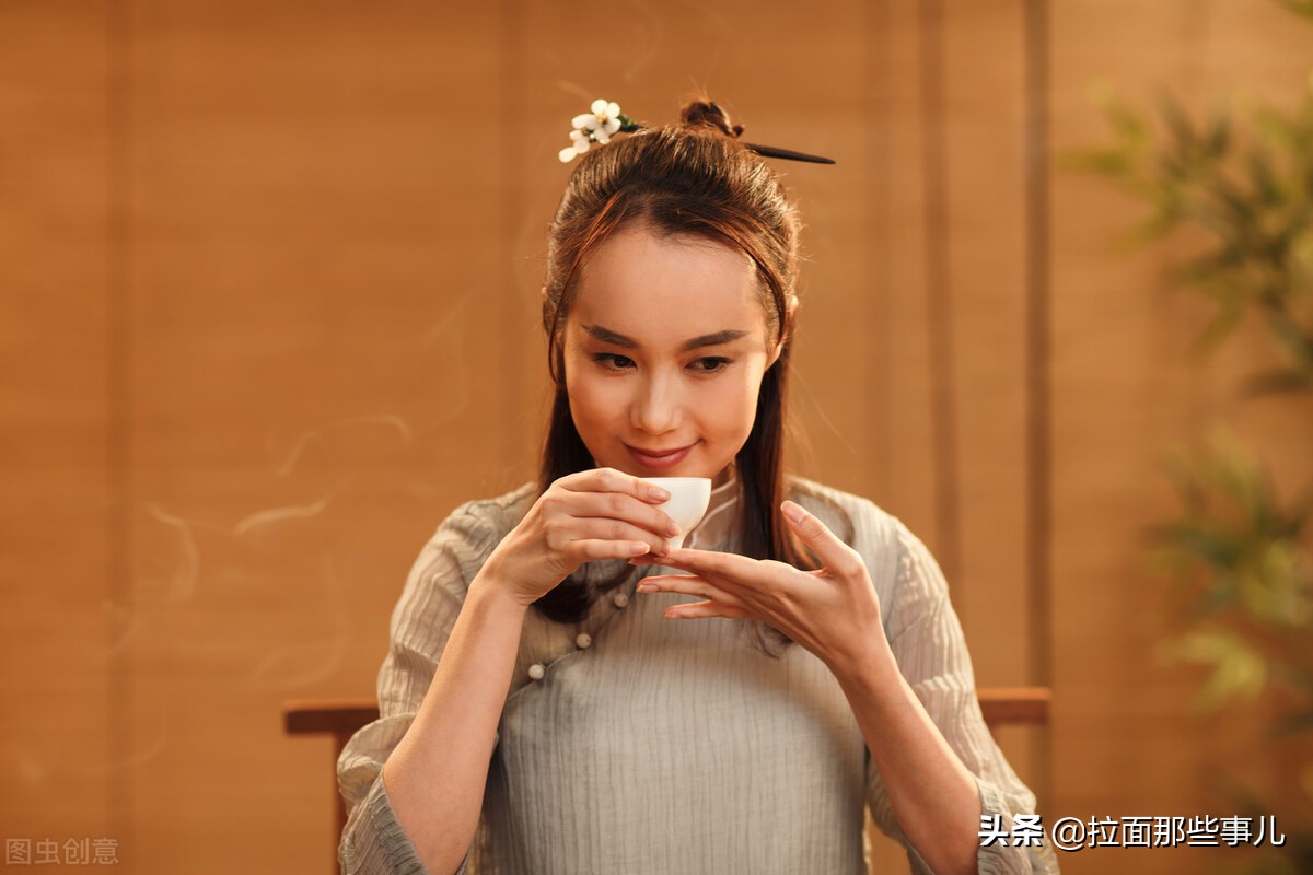 买茶时该如何挑选茶叶,买茶叶技巧视频教程