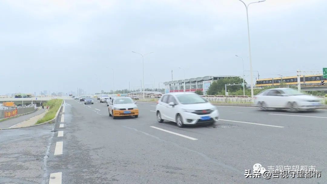 隧道内一边虚线一边实线怎么变道,隧道内实线两侧有虚线变道