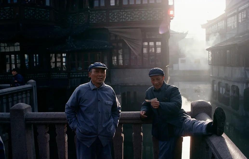 日军侵华兽行,日军当着国军的面杀俘虏