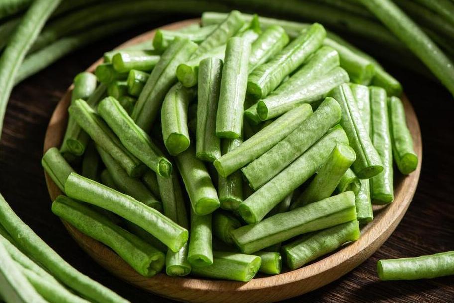 保存豆角需先煮几分钟,怎么保存豆角放冰箱不长锈斑