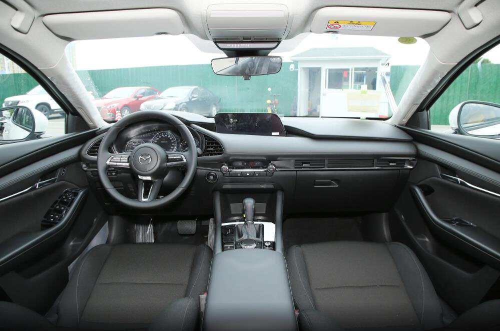 马自达3昂克赛拉2.0l质雅版评测,又一日系车打响价格战