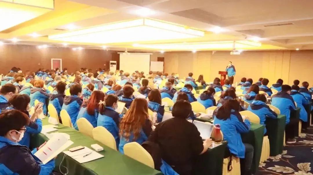 鏂伴椈骞翠細,浣撹偛鏂伴椈骞翠細