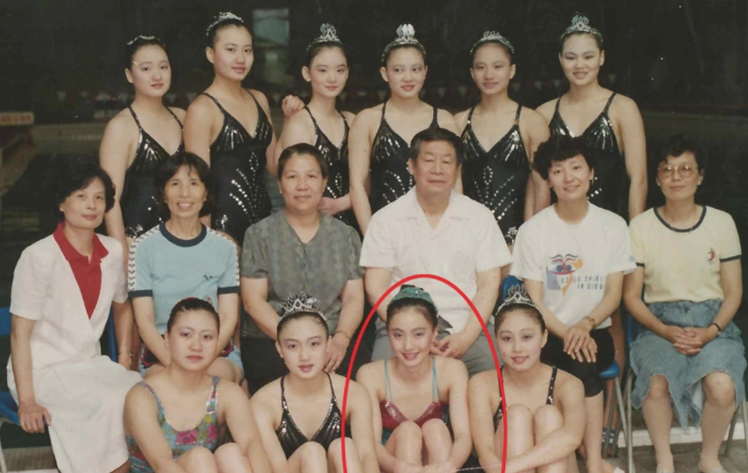 人比人气死人！这8位明星不但名气大，还个个“身怀绝技”