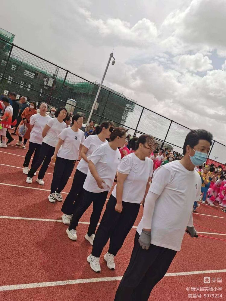 2022年小学庆六一活动美篇,七彩童年放飞梦想关于六一的手工