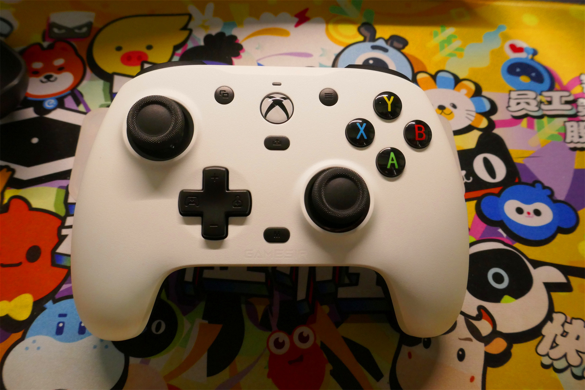 小鸡g7se手柄玩游戏,盖世小鸡g7手柄赠xgp会员吗