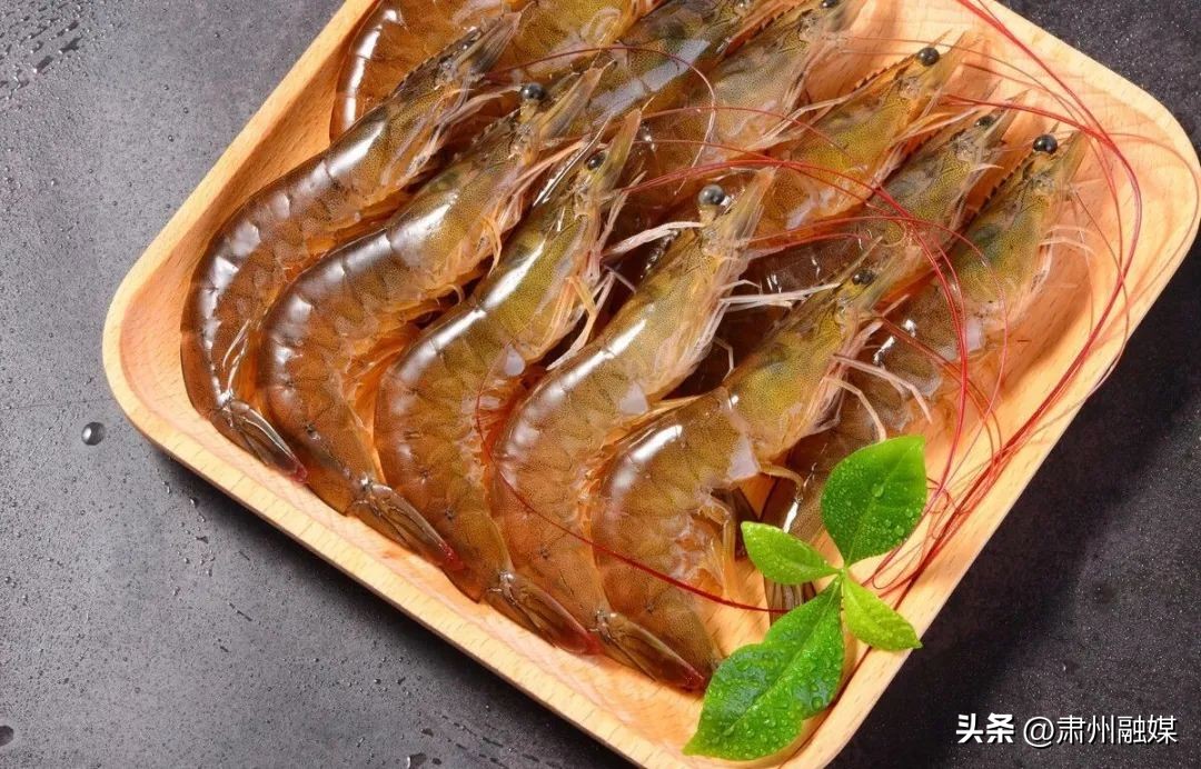 买虾买公虾好还是母虾好,买虾时怎么区分海虾和河虾