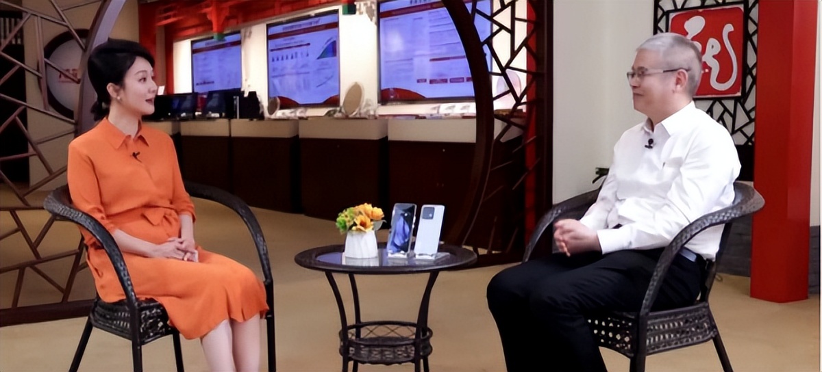 龙芯中科董事长胡伟武,龙芯之父胡伟武