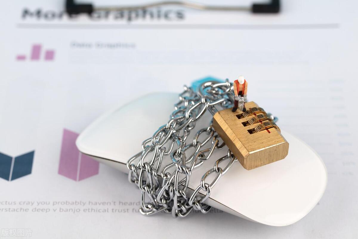 电脑鼠标不受控制滑动,电脑鼠标不受控制乱跑咋回事