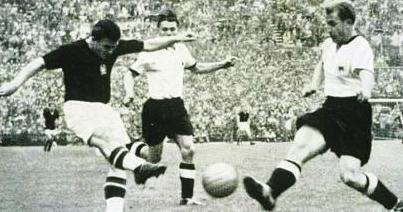 体坛大逆转视频,体坛十大夺冠瞬间