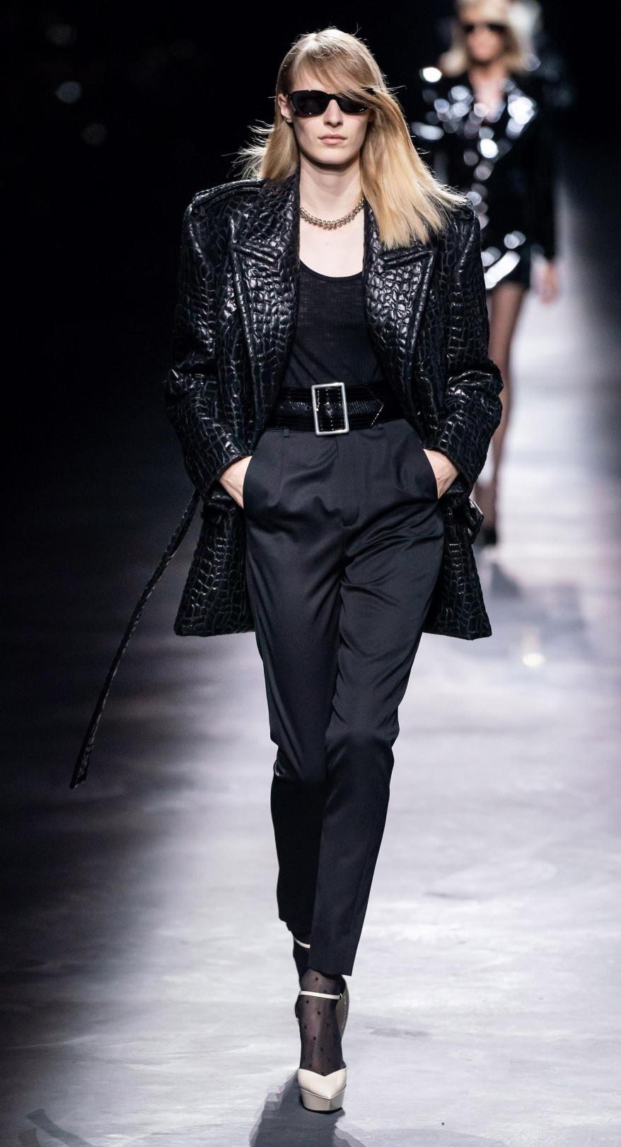 她让YSL“一见钟情”,相伴30年,结婚新郎却不是他