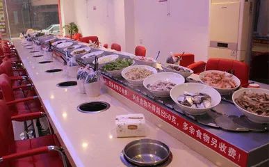 旋转小火锅合算吗,夏季能做旋转小火锅吗