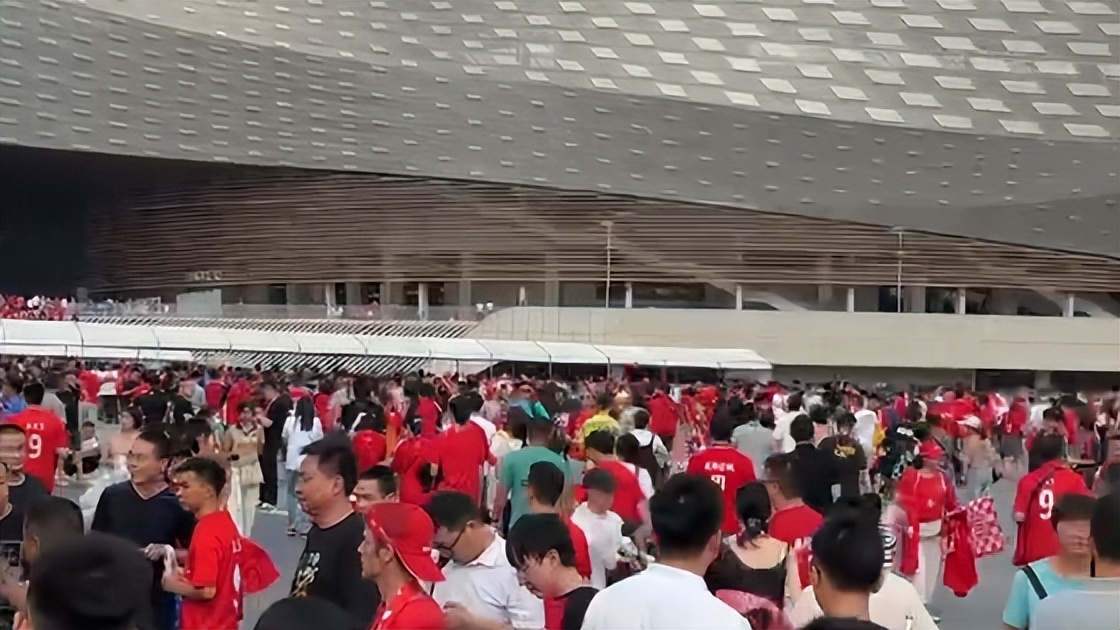 当成都人打堆堆，力量有多大？