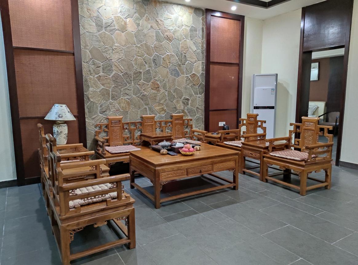 清远避暑温泉山庄,清远森林温泉