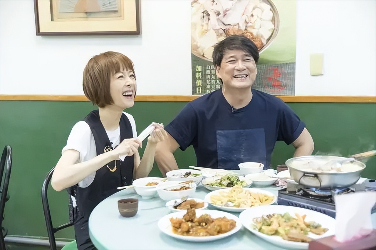 名和利，救不了鲁豫