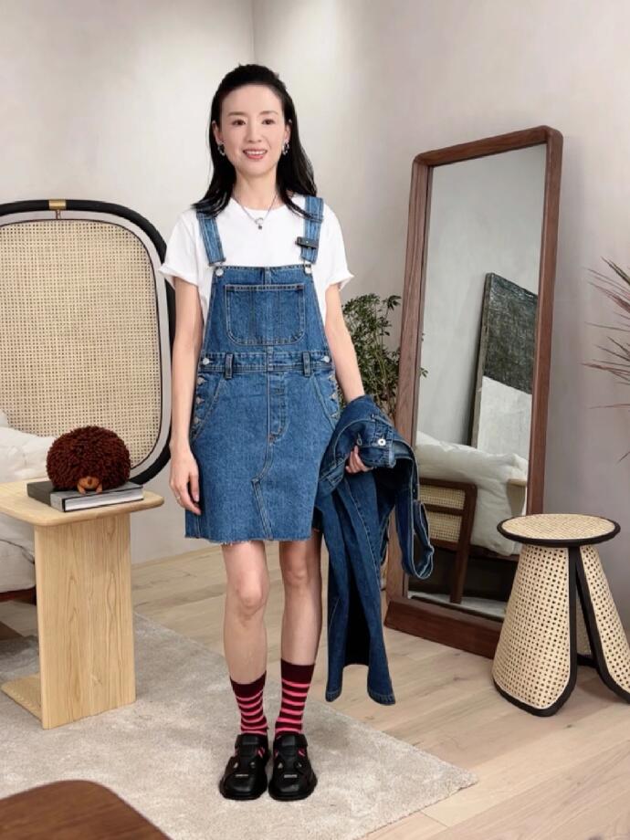 董洁几场直播数据对比,董洁直播卖了多少亿