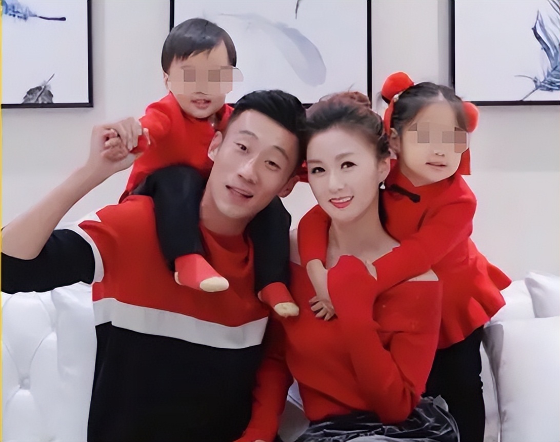 张鹭足球生涯,张鹭的工资是多少