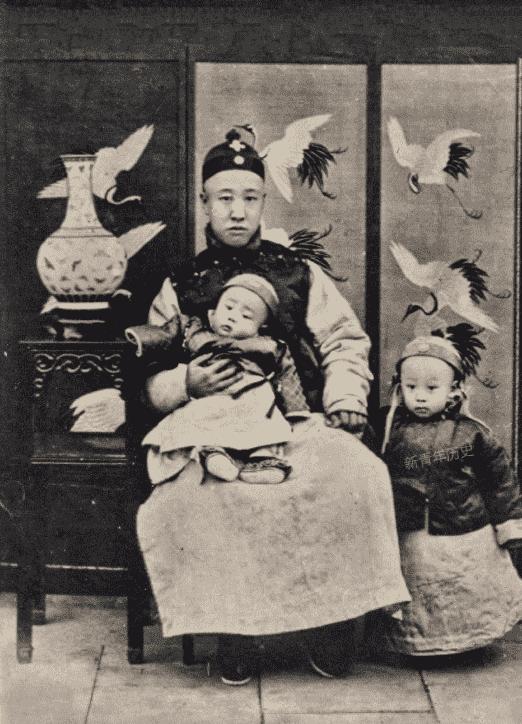 鏃ュ啗鍏借,渚靛崕鏃ュ啗鍏借