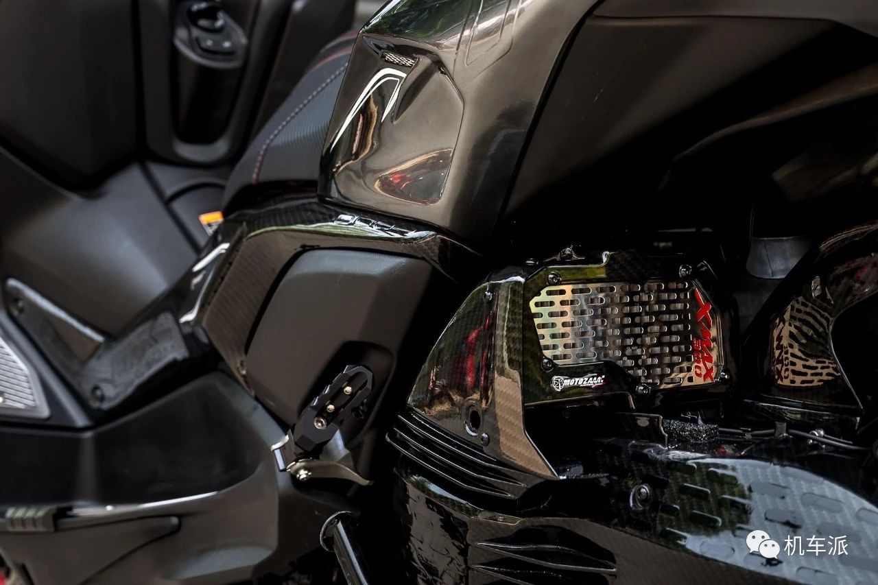 雅马哈xmax300原厂车壳价格,雅马哈XMAX300外壳配件