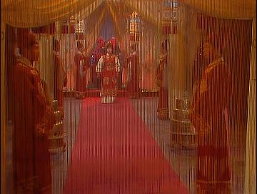 走路像街溜子就别尬演贵公子,8位男星告诉你,什么才是矜贵优雅