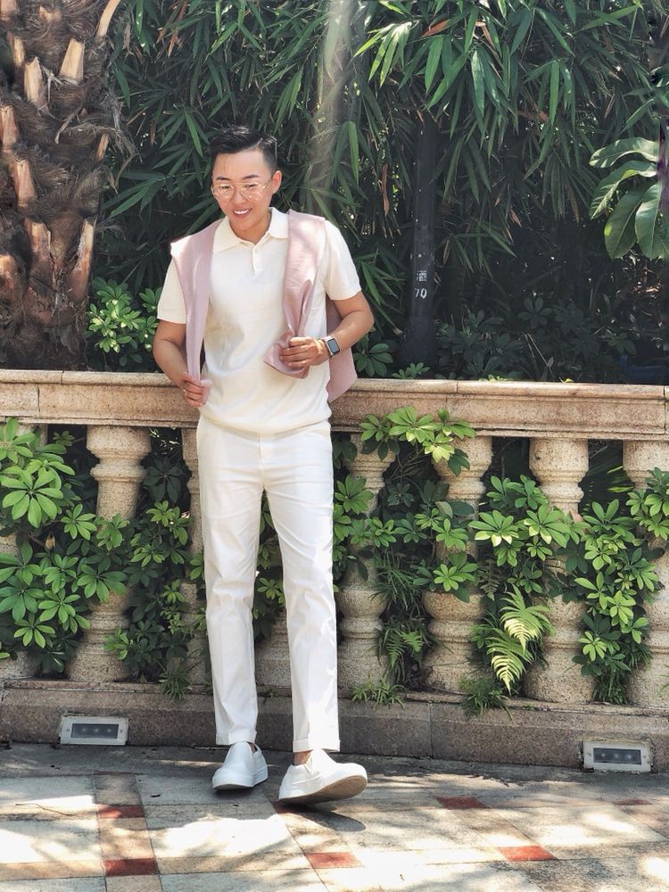 女总裁花50万生下孩子,26岁女总裁生了五国混血