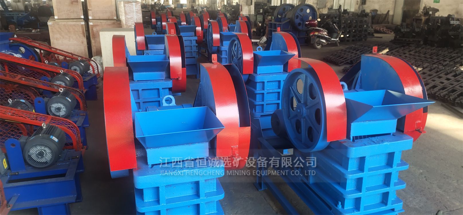 鄂式破碎机易损件,鄂破碎石机易坏部件