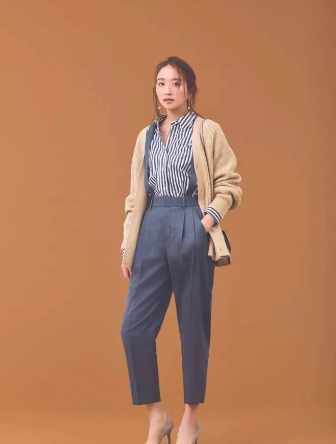 2022春季新款时尚潮流针织开衫,2019时尚针织开衫