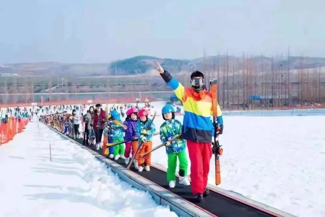 迎冬奥乐享冰雪盛景,迎冬奥玩冰雪项目