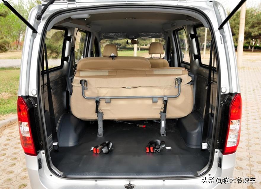 风光330五菱宏光v长安欧诺s,风光380与五菱宏光v哪个更耐用