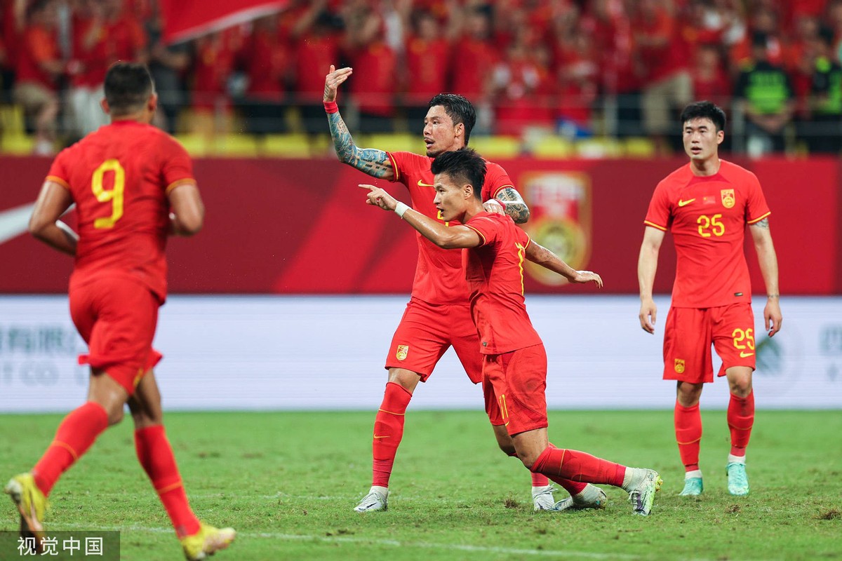 一说苦练就是不符合足球规律，国足为什么成绩不行？