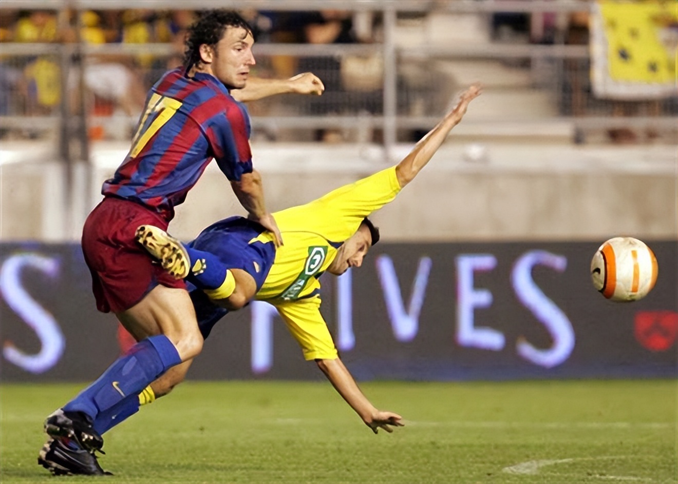 29岁还是巴萨替补，31岁却成拜仁队长，红黄牌大户照样能大器晚成