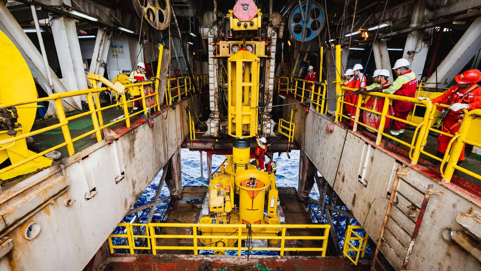 中国有多少海洋钻井平台,海洋钻井平台钻井原理