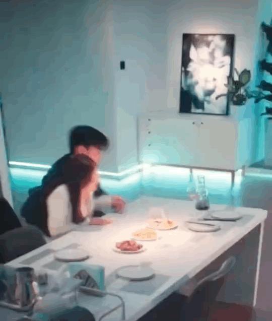 假戏真做、借戏“霸凌”、德不配位，影视圈这些畸形现象该改改了