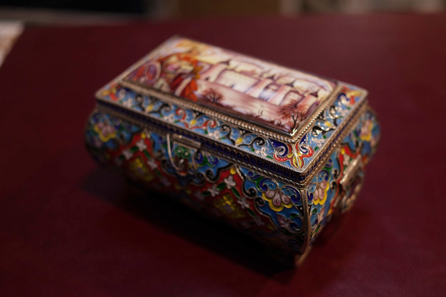 去俄罗斯别只会买套娃，还有一大堆好东西值得你下手