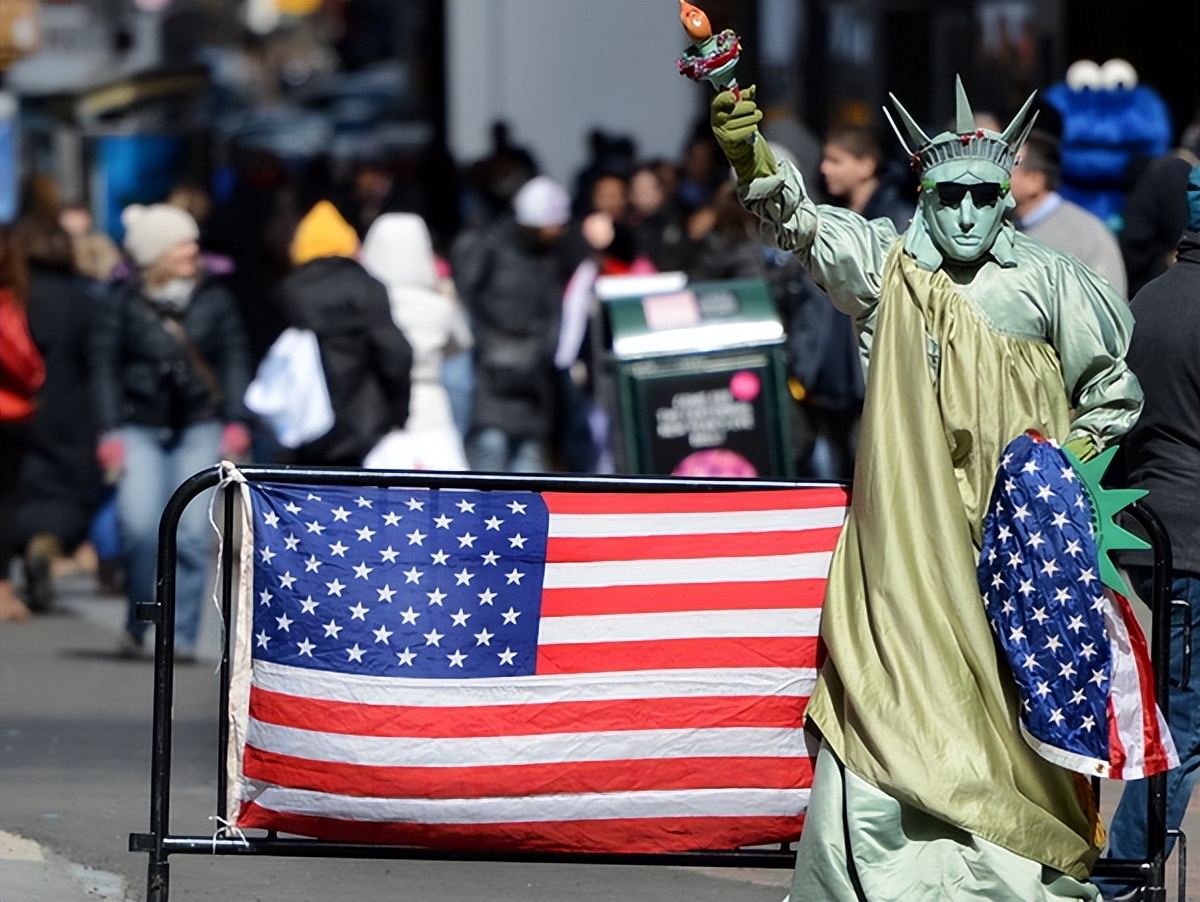 日本抛售多少美债,日本增持美债最新消息