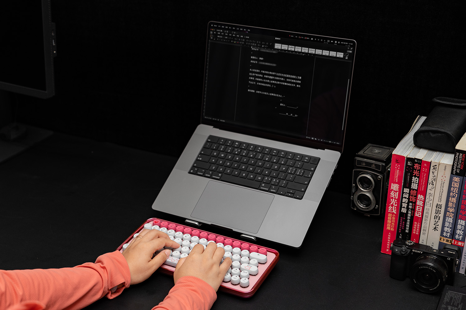 雷柏ralemopre5新春版机械键盘,雷柏ralemopre5圣诞定制版