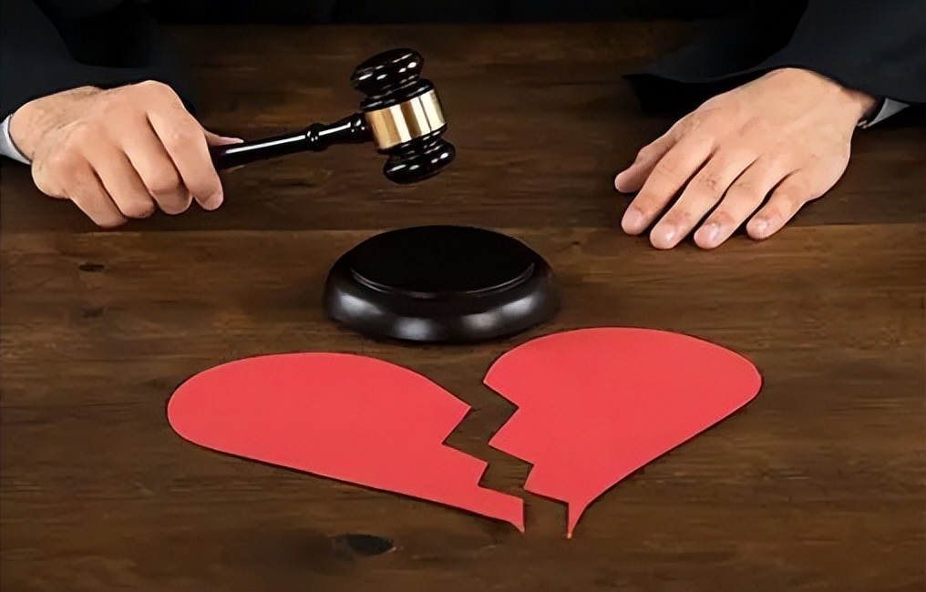 找律师起诉离婚需要问些什么,北京离婚起诉找律师流程