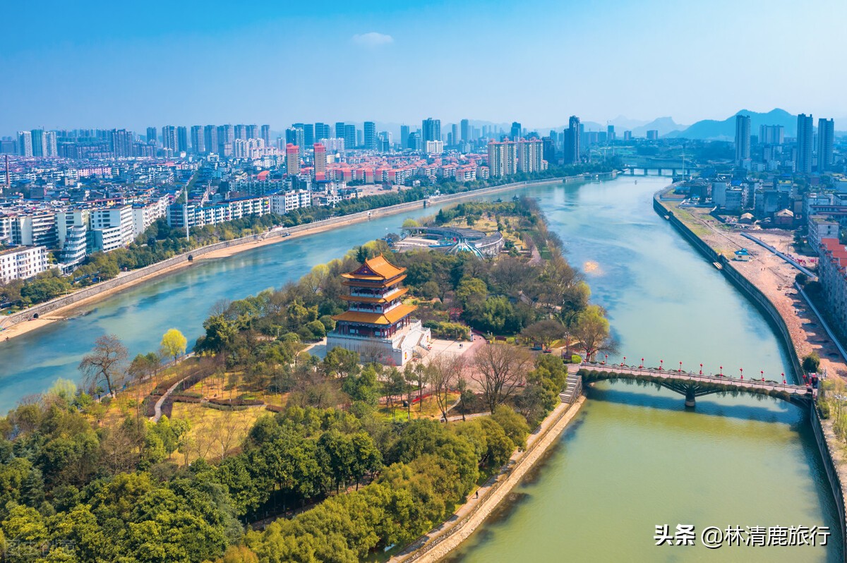 这座宜居之城,有优质天然温泉,空气佳环境好,在此生活很滋润
