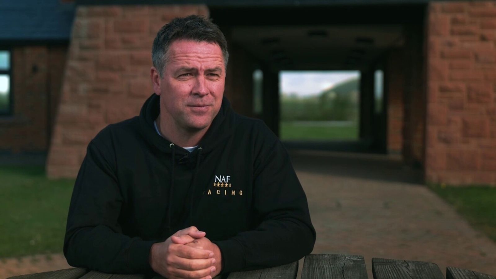 日本足球又牛了一把！三笘薫力压哈兰德，被评英超最物超所值球员