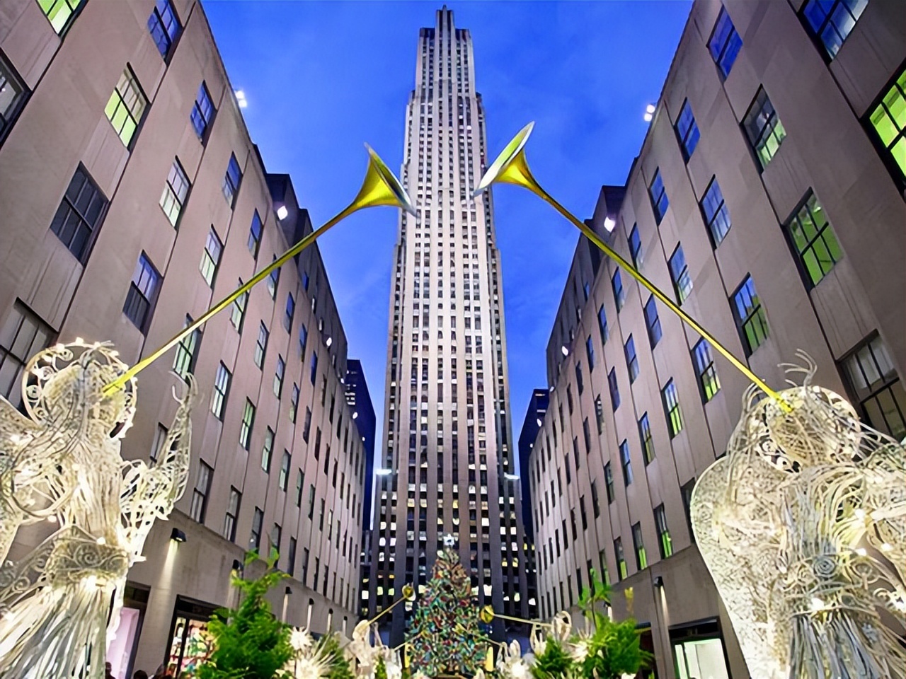 纽约罗克菲勒中心电影产业奠基的兴起与发展