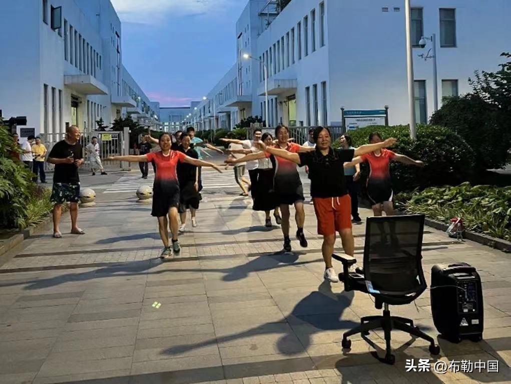 众志成城与疫情作战,众志成城战疫情勠力同心稳生产